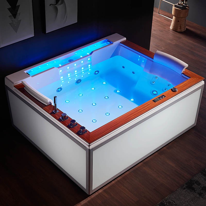 Bồn tắm sục jacuzzi âm